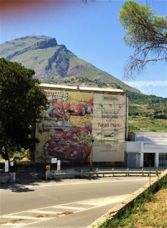 Welcome Sign